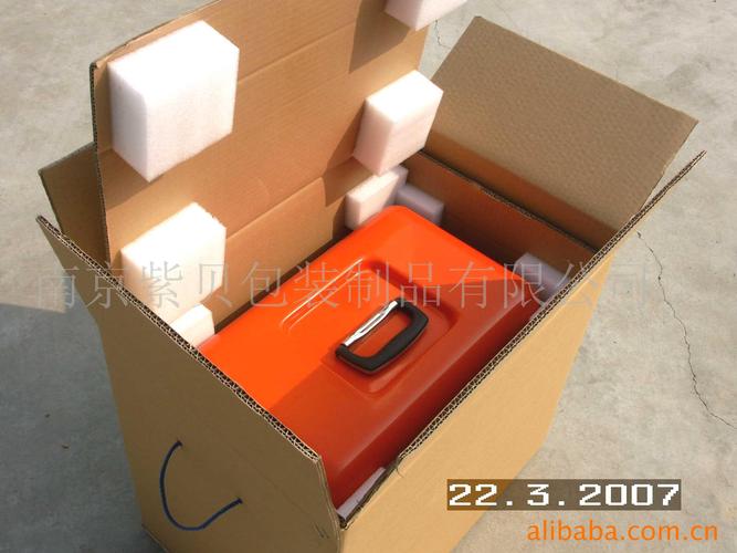 泡沫制品;纸制品;塑料制品;复合材料制品;铝合金箱;